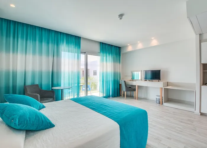 Anesis Hotel