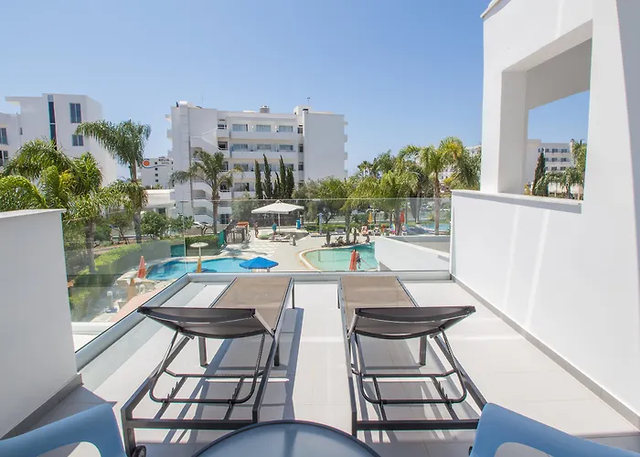 Anesis Hotel